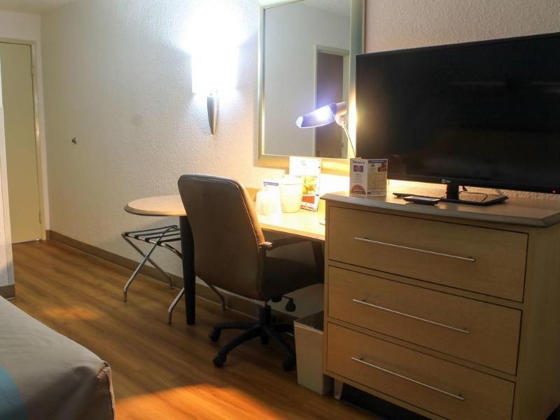 Motel 6-Atlanta, Ga - Downtown Экстерьер фото